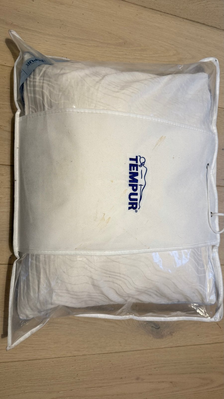 Tempur EasyClean Pillow - Comfort en Hygiëne, Jongetje of Meisje, Wit, Nieuw, Ophalen of Verzenden