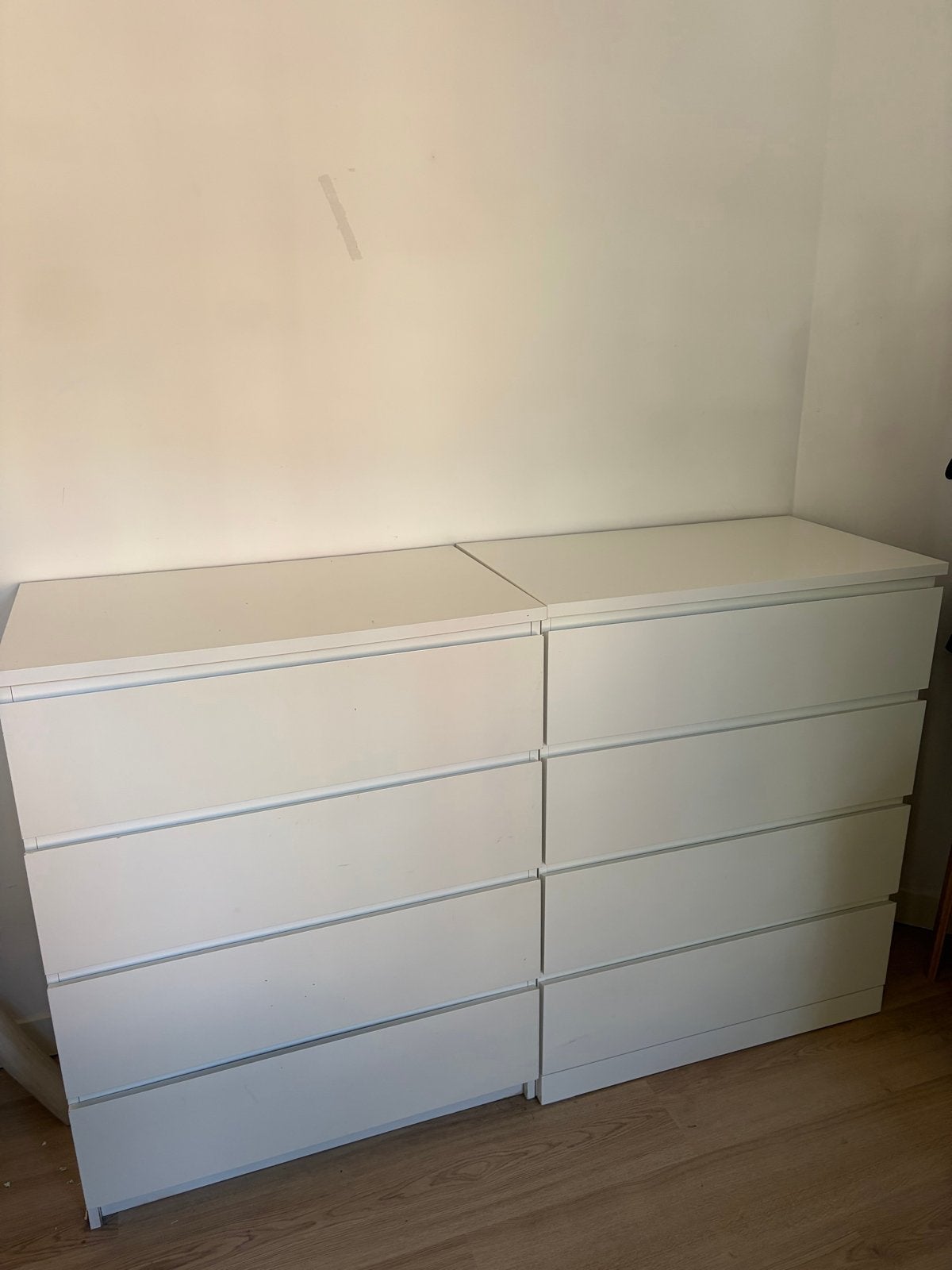 2x Witte IKEA Malm Kast met 4 Lades - Prima Staat, Huis en Inrichting, 3 of 4 laden, Ophalen, Gebruikt