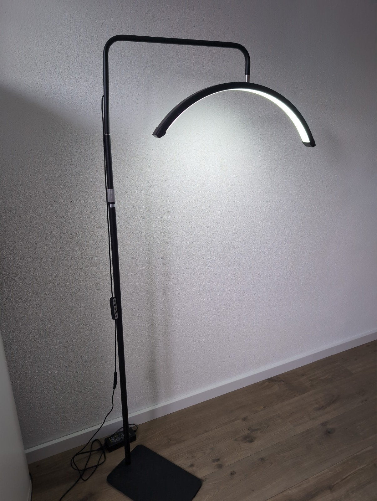 Moderne Behandel Lamp met Kleurverandering en Dimfunctie, Ophalen, Zo goed als nieuw, Metaal, 150 tot 200 cm