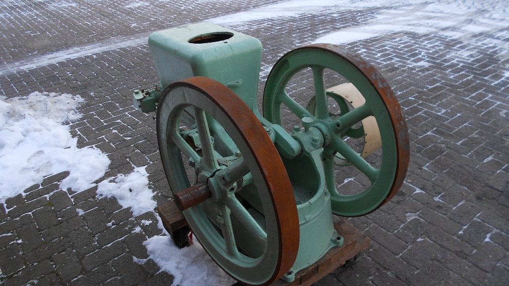 FAIRBANK MOTOR, Doe-het-zelf en Verbouw, Ophalen, Gebruikt, Benzinemotor, Minder dan 1400 rpm