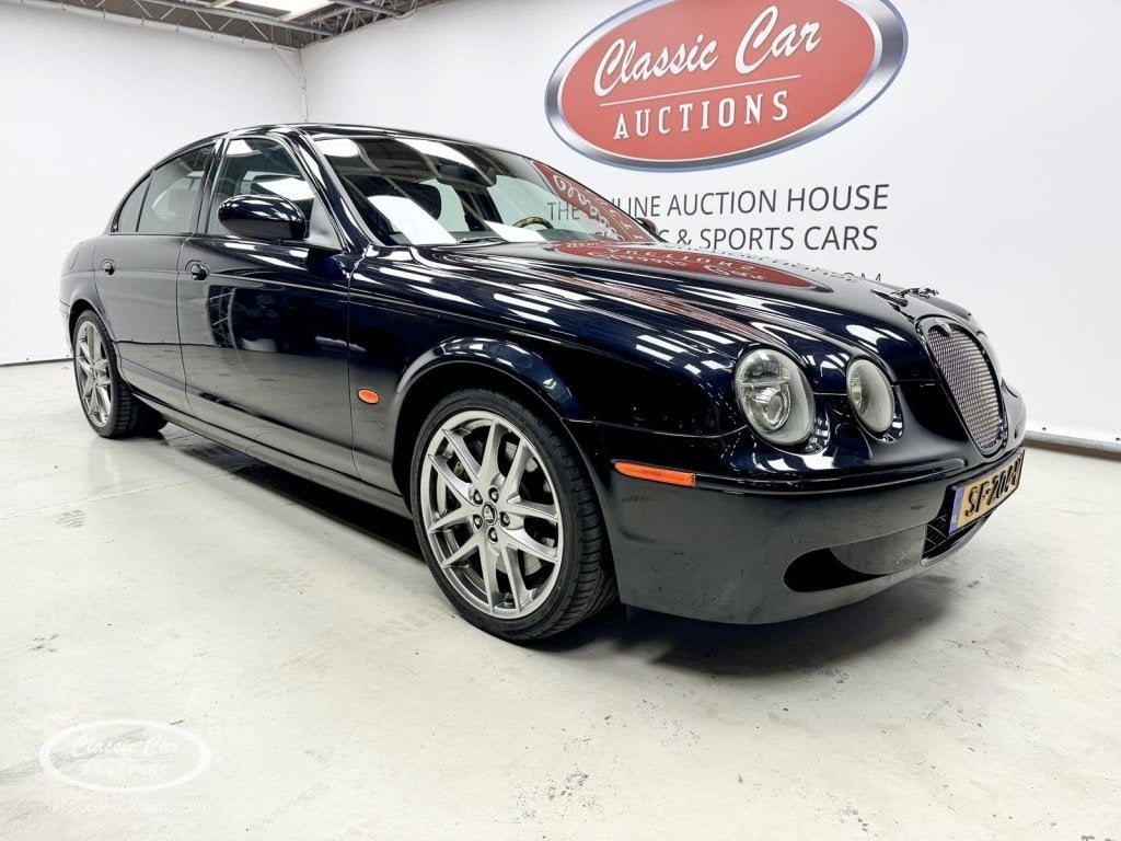 Jaguar S-TYPE R - ONLINE AUCTION, Automaat, Achterwielaandrijving, Gebruikt, 8 cilinders