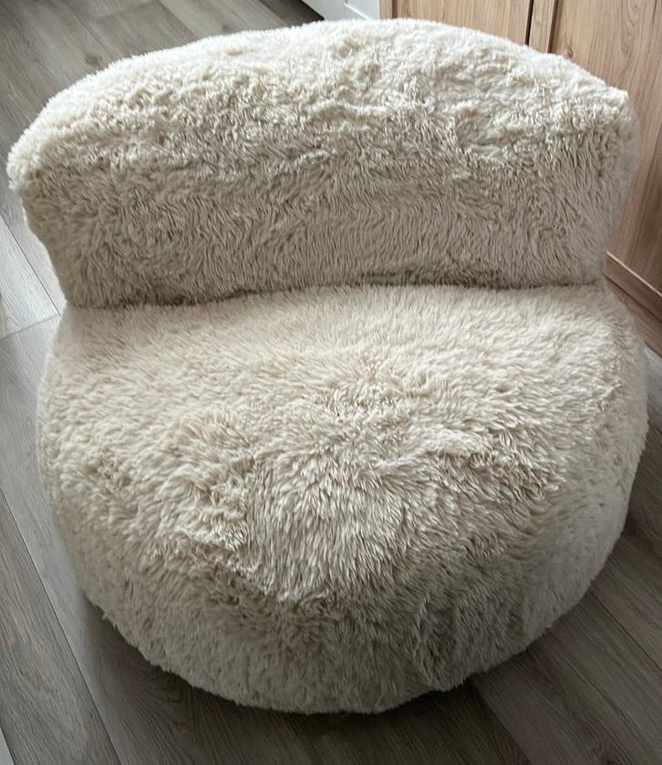 Pluche stoel, Ophalen, Zo goed als nieuw, Beige