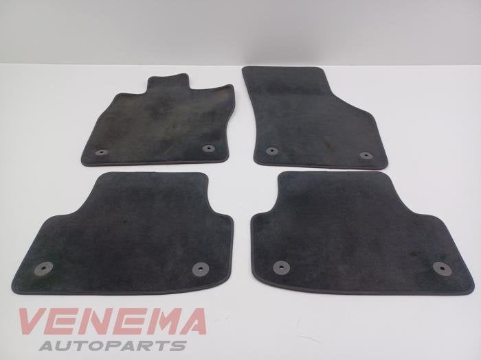 Matten Set van een Audi A3, Gebruikt, -, -, -