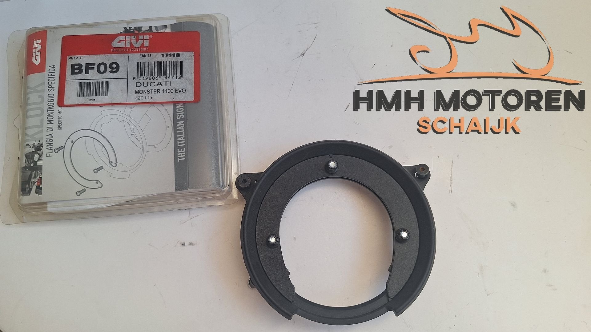 Givi Tanklock Tankring BF09 Ducati Monster 696 796 1100, -, -, Ophalen of Verzenden, Zo goed als nieuw
