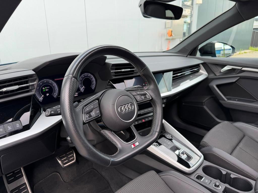 Audi A3 Sportback 40 TFSI e S-Line 204PK | Pano | LED | HUD, 8 kWh, Gebruikt, Euro 6, 4 cilinders