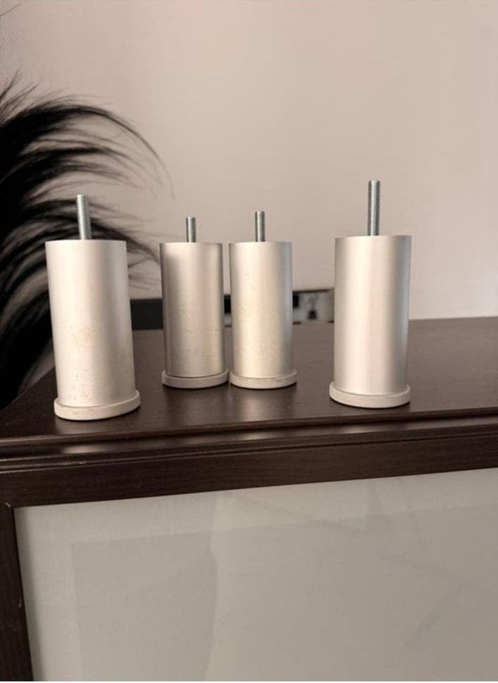 Ikea besta Vitrinekast, Ophalen, Zo goed als nieuw, 25 tot 50 cm, 50 tot 100 cm