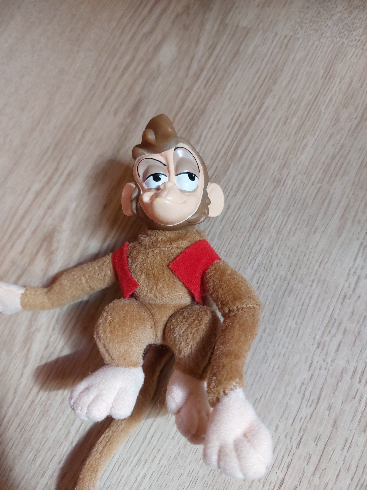 Aladdin abu de aap knuffeltje 13 cm, Verzamelen, Ophalen of Verzenden, Knuffel