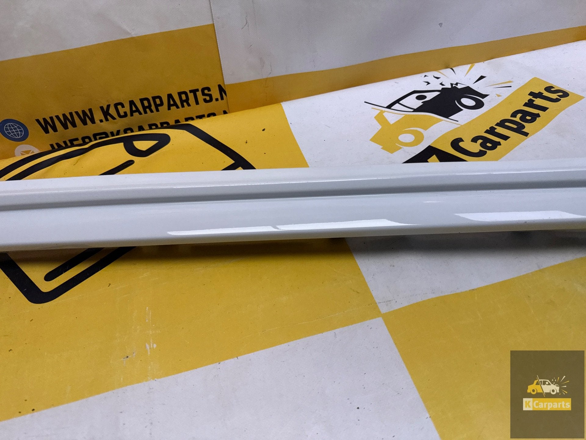 Dorpel VW VOLKSWAGEN GOLF 8 VIII R R20 RECHTS 5H0853860B, Gebruikt, Volkswagen, Volkswagen AG, Motorkap
