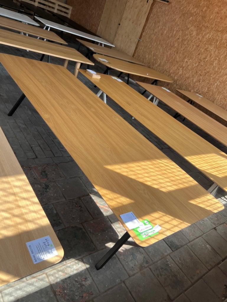 Studio Henk 300 x 100 Eiken Slim x Zwart | Van €3439, nu, Huis en Inrichting, Tafels | Eettafels, Studio Henk, Ophalen of Verzenden