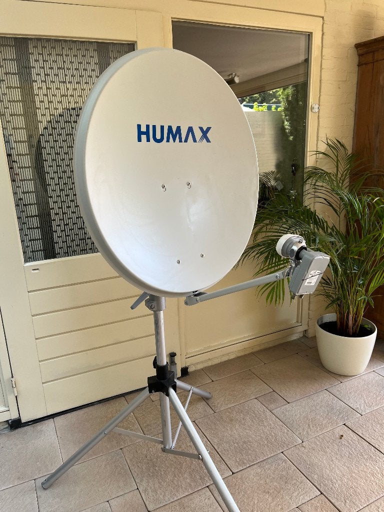 Sateliet schotel Humax 80 cm, Ophalen of Verzenden, Zo goed als nieuw