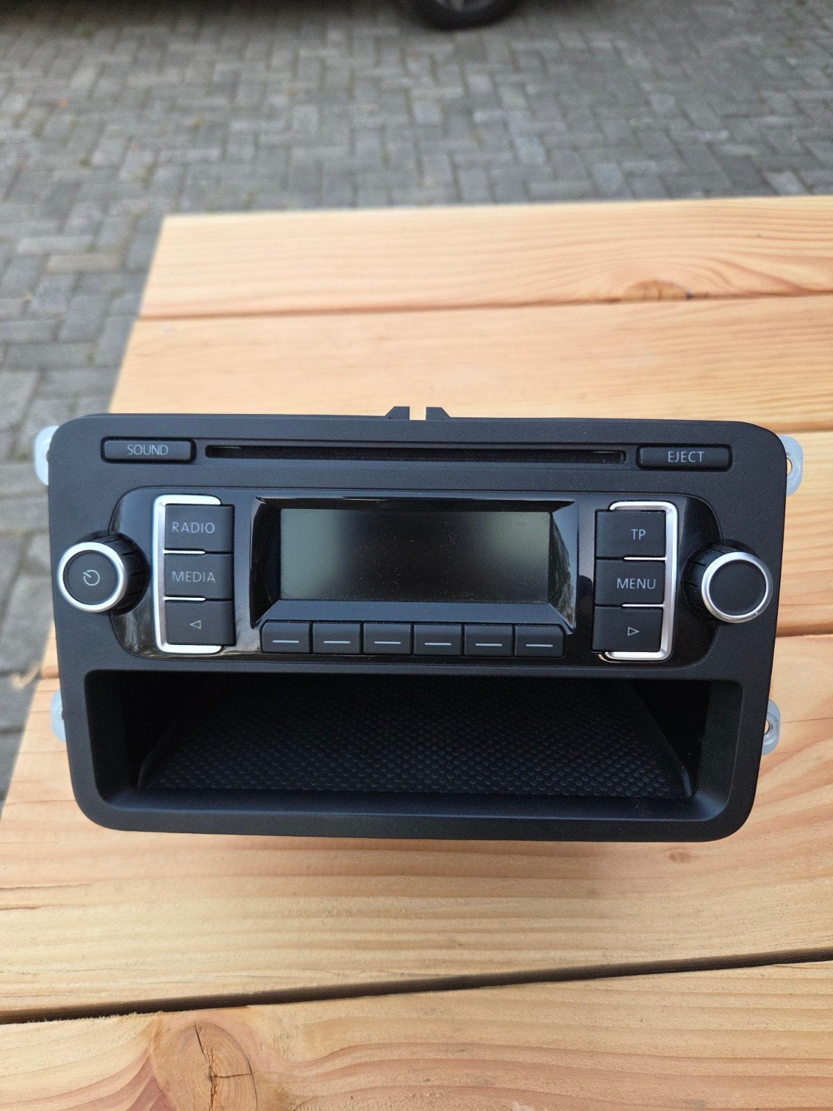 Originele VW Polo RCD210 MP3 radio met ondervak, Ophalen of Verzenden, Gebruikt