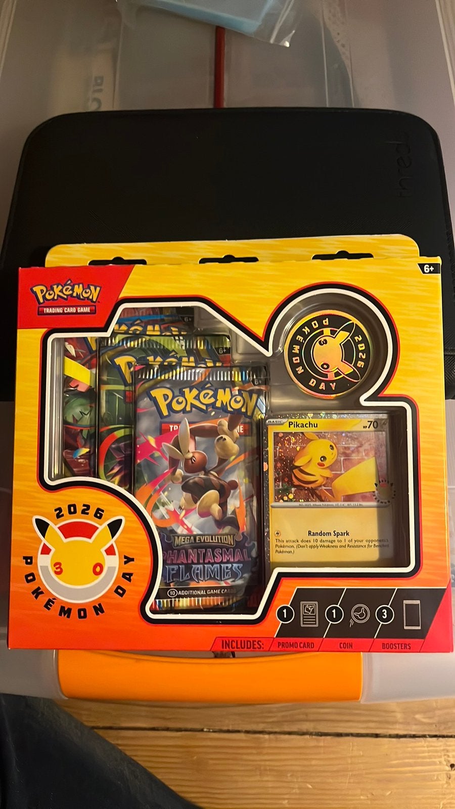 Pokemon day box, Ophalen of Verzenden, Zo goed als nieuw