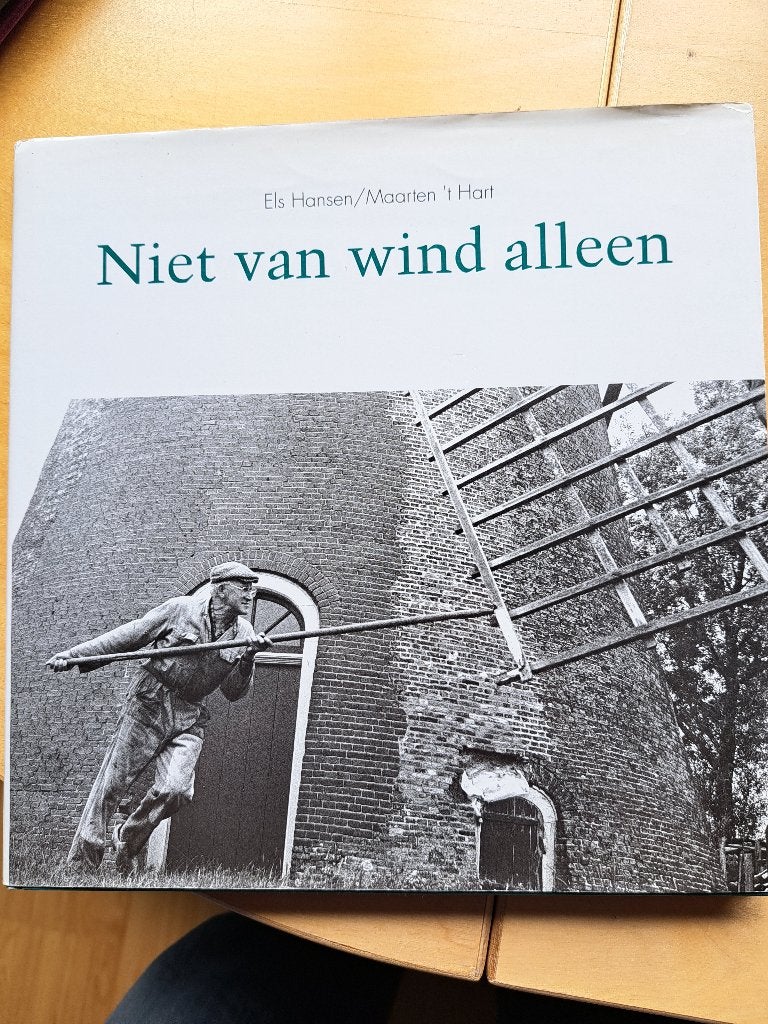molenboek niet van wind alleen, Ophalen of Verzenden, 20e eeuw of later, Gelezen