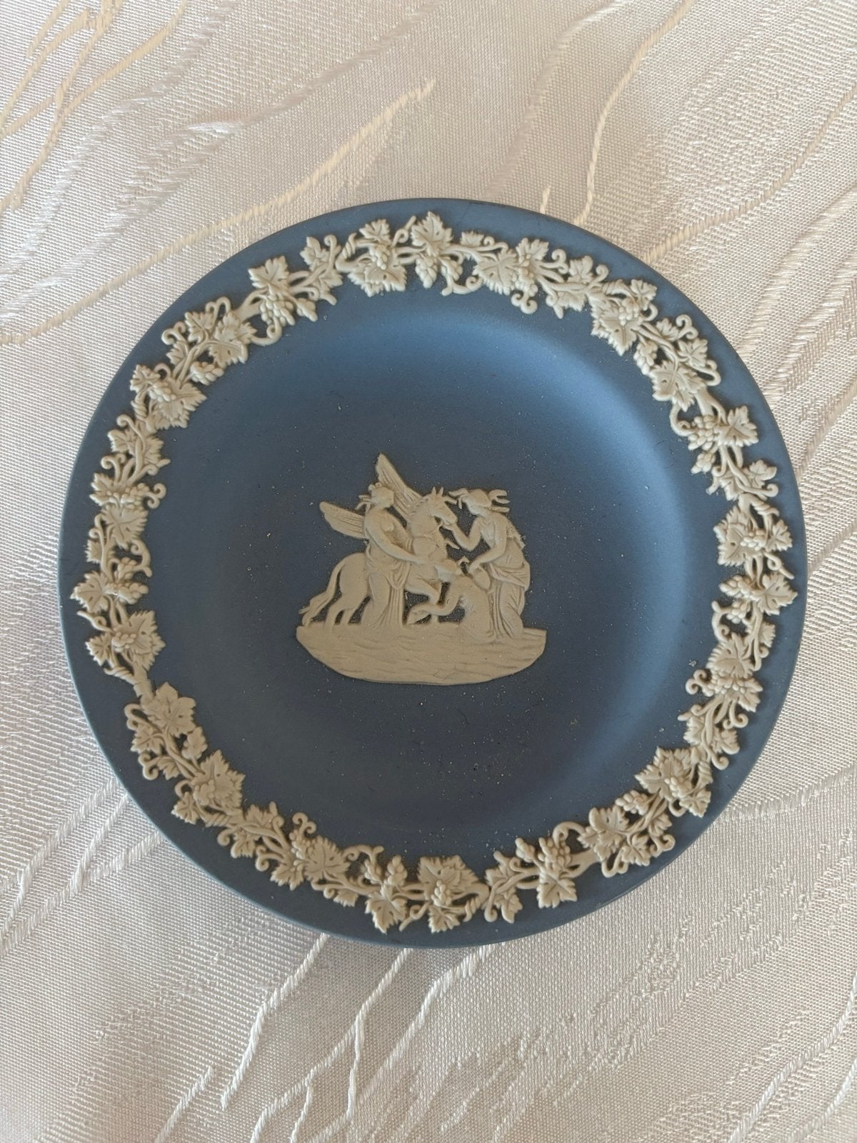 Wedgwood Jasperware schotel met mythologische scène, Ophalen of Verzenden