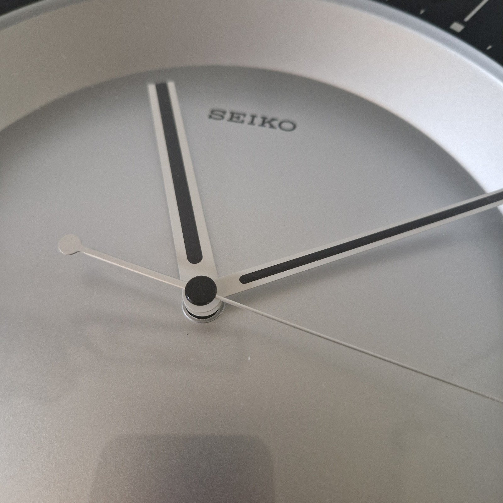 Foto 5 van Seiko quartz wandklok vintage klok
