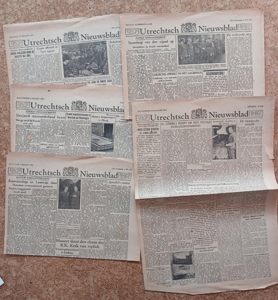 5 x Utrechtsch Nieuwsblad oorlogskranten WOII 1943, Verzamelen, Verzenden, Overige typen, Overige soorten, X