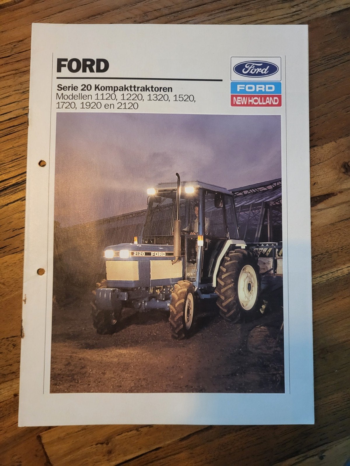 tractor folder Ford serie 20 kompakttraktoren, Boeken, Catalogussen en Folders, Ophalen of Verzenden, Zo goed als nieuw