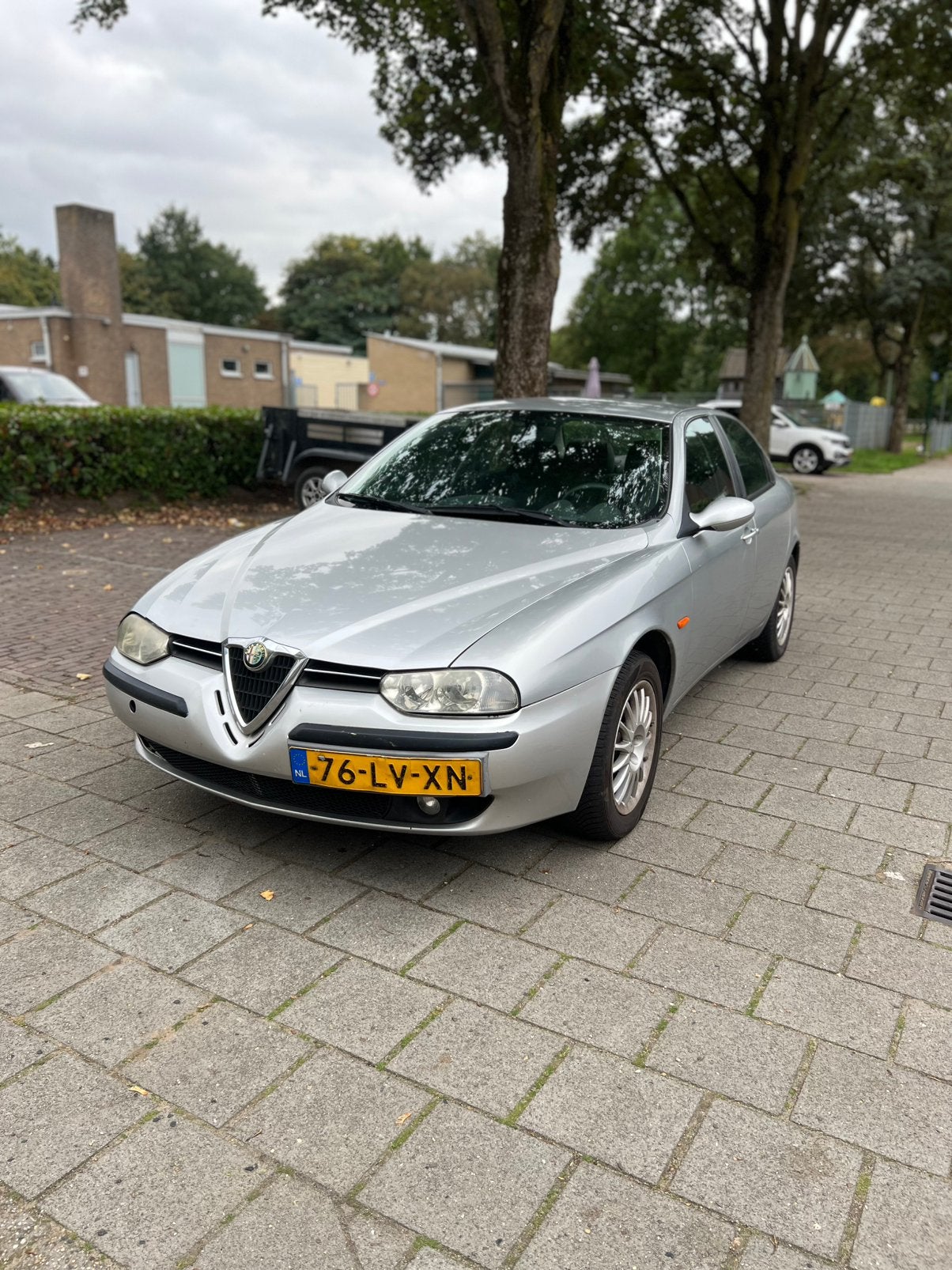 Alfa Romeo 156 1.8 Twin Spark 2003 Grijs, Auto's, Voorwielaandrijving, 4 cilinders, Origineel Nederlands, Bedrijf