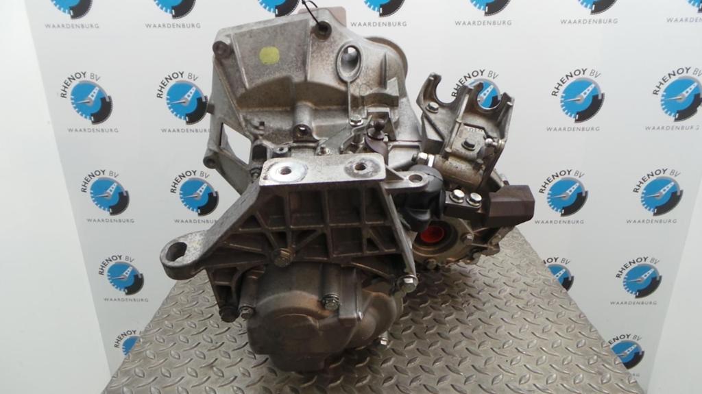 FIAT PUNTO EVO 1.3 M-JET DYNAMIC TRANSMISSIE / VERSNELLINGSB, Ophalen of Verzenden, Gebruikt, Stiba lid