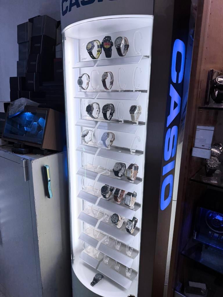 Te koop horlogekast Casio., Ophalen