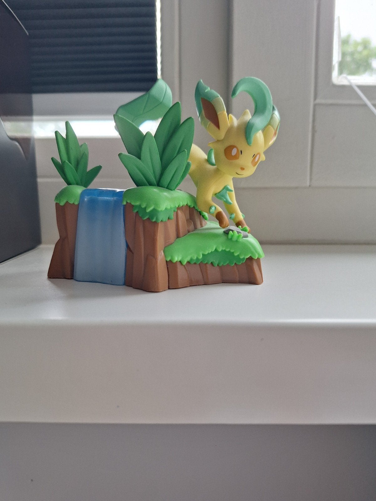 Pokémon Leafeon Funko Figuur - Zeldzaam en Gedetailleerd, Verzamelen, Poppetjes en Figuurtjes, Verzenden, Zo goed als nieuw