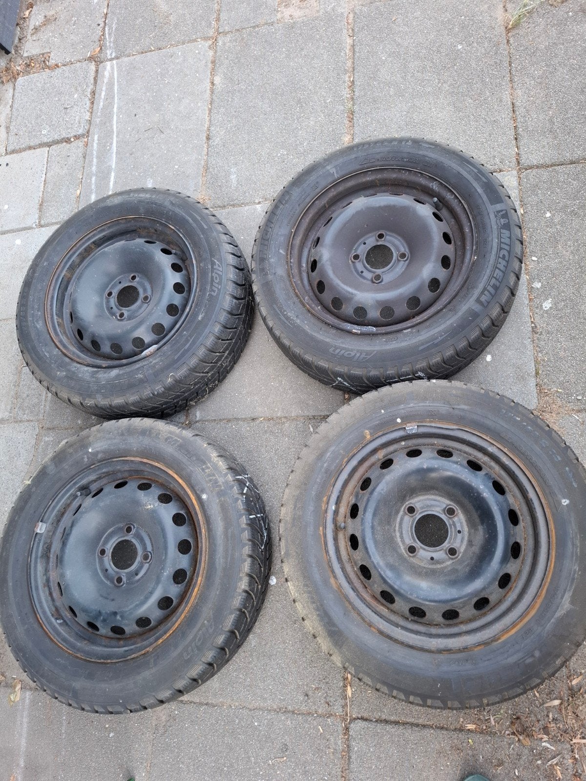 Winterbanden met velgen 175/65 R14 Michelin Alpin, Auto-onderdelen, Banden en Velgen, Ophalen, 14 inch, Gebruikt, 175 mm