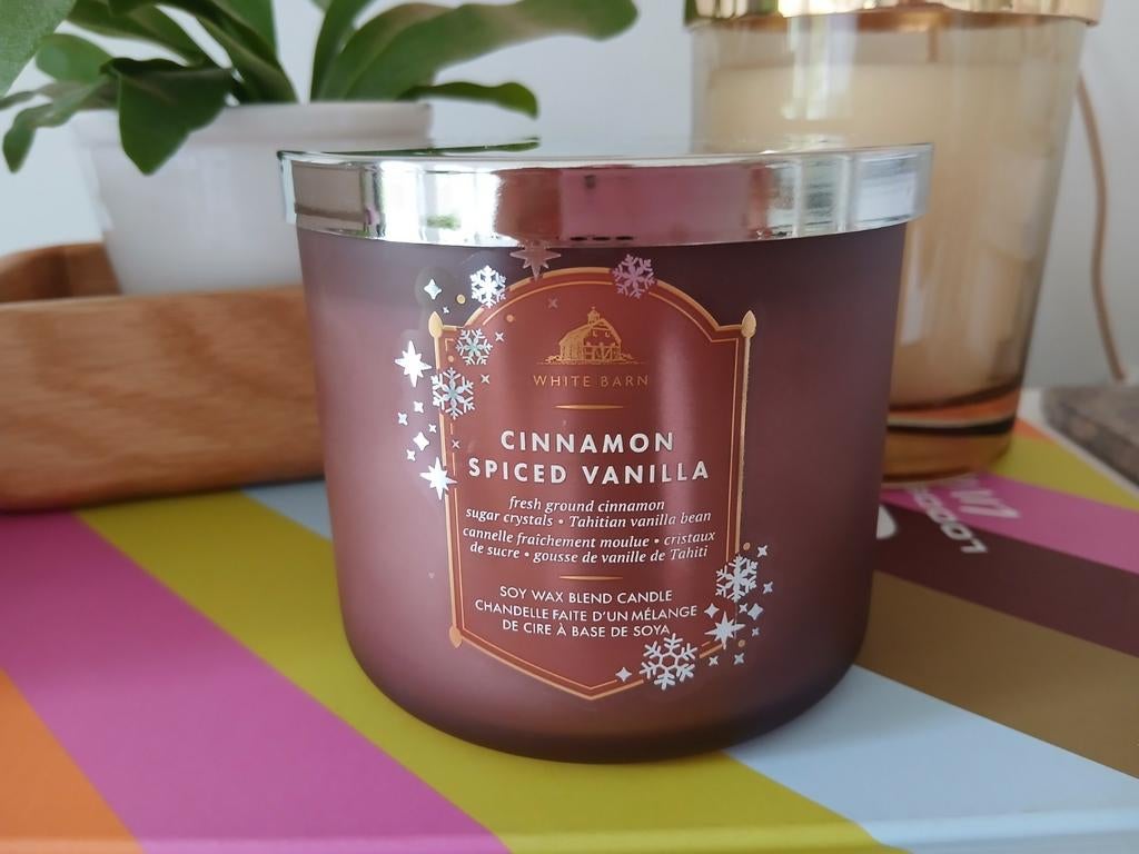 3 Wick candle Bath and Body works Cinnamon spiced vanilla, Ophalen of Verzenden, Nieuw, Overige materialen