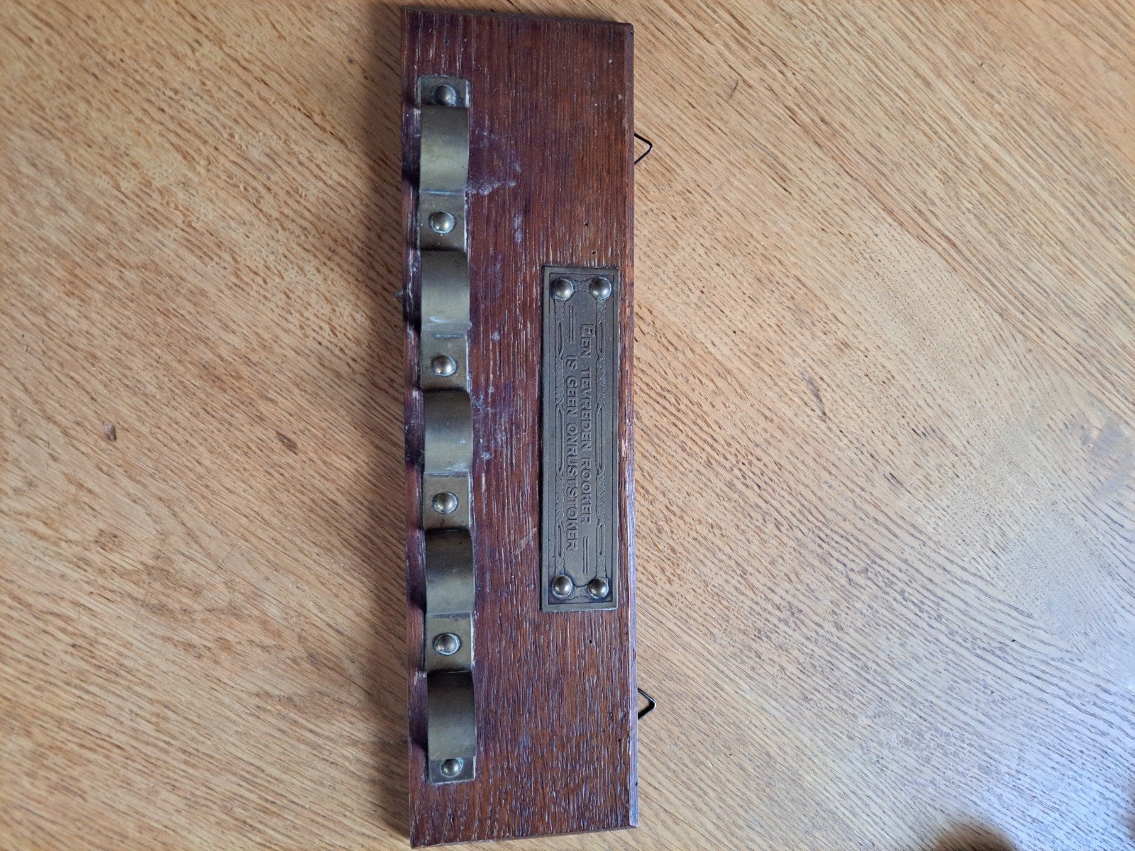 Vintage Pijpenrek met Messing Details en Spreuk, Ophalen of Verzenden