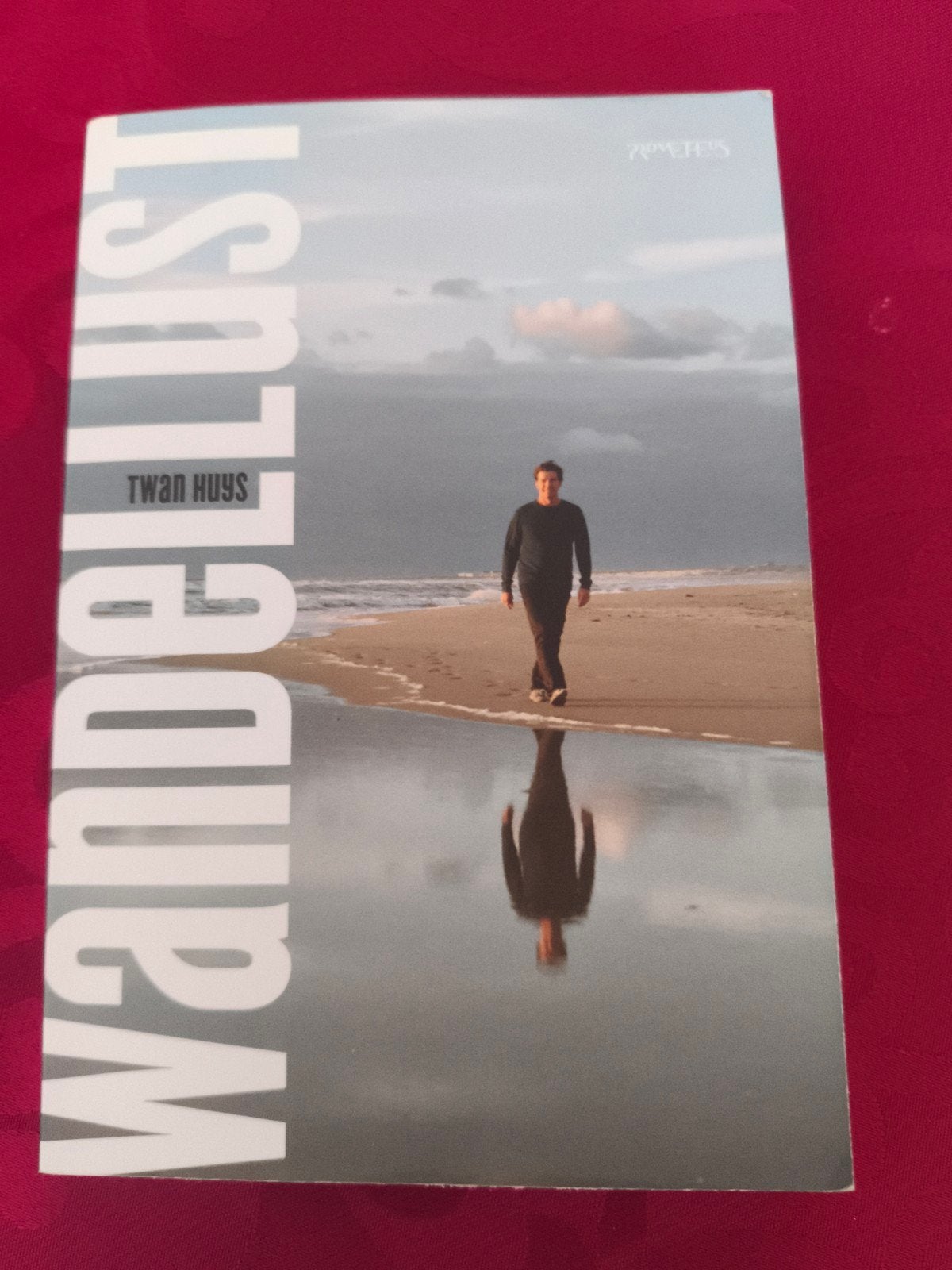 Wanderlust - Twan Huys (Reisgids/Boek), Boeken, Overige merken, Europa, Ophalen of Verzenden, Zo goed als nieuw