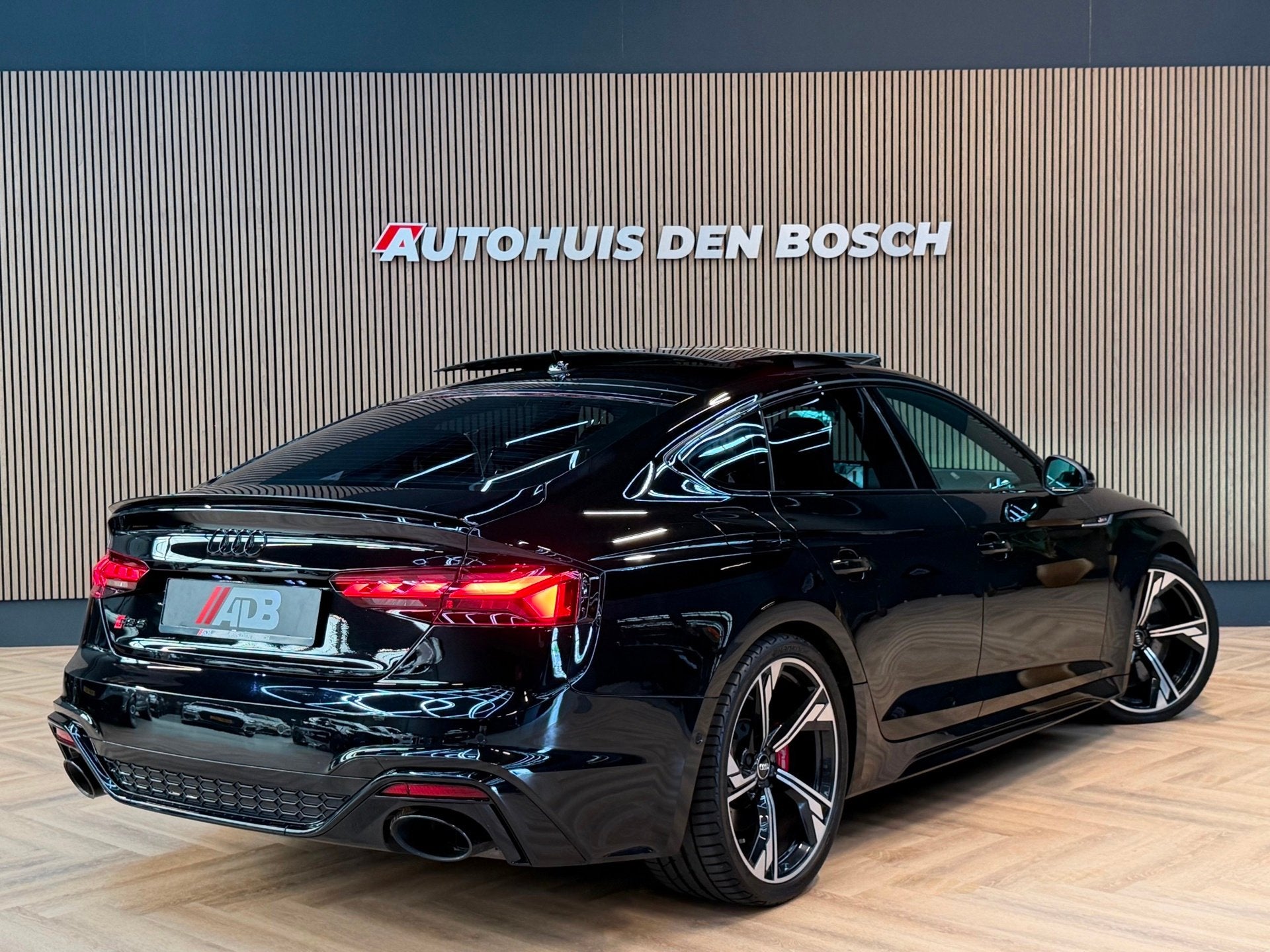 Audi RS5 Sportback 2.9 TFSI Quattro 450PK - Ceramic - B&O, Automaat, Gebruikt, RS5, Zwart