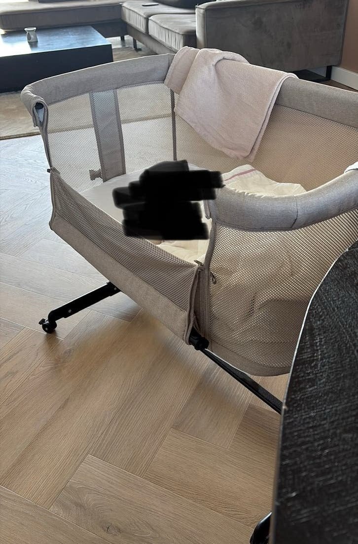 Beige Co Sleeper, Kinderen en Baby's, Ophalen