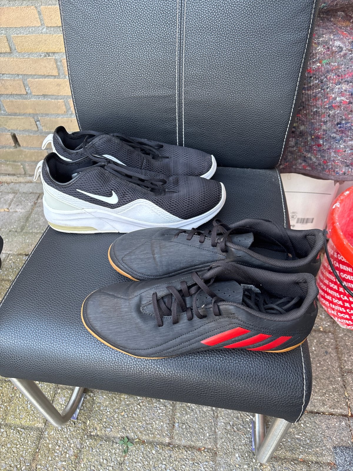 2 paar schoenen: Maat 45 Nike & Adidas, Ophalen of Verzenden, Gedragen, Zwart, Sneakers of Gympen