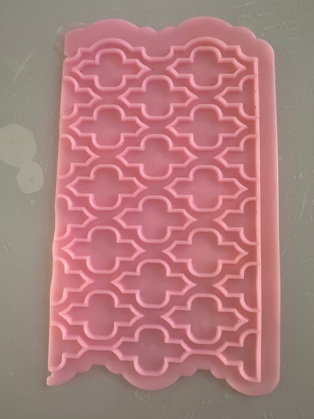 Roze siliconen reliëfmat voor taartdecoratie, Hobby en Vrije tijd, Ophalen of Verzenden, Nieuw, Taarten of Cupcakes, Versiering