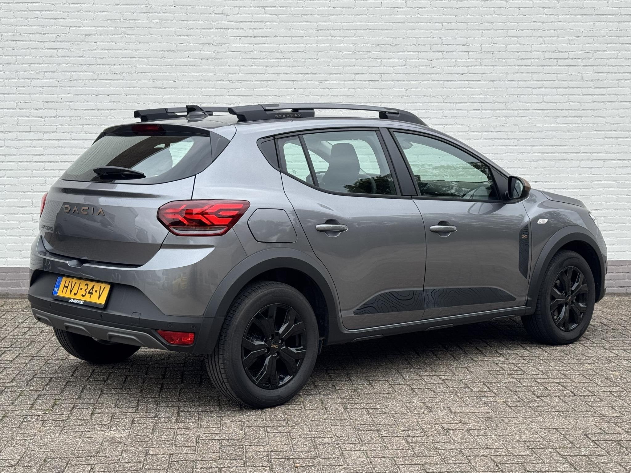 Dacia Sandero Stepway 1.0 TCe 110 Extreme / Camera / Navi /, Auto's, Voorwielaandrijving, Dealer onderhouden, Stof, Euro 6