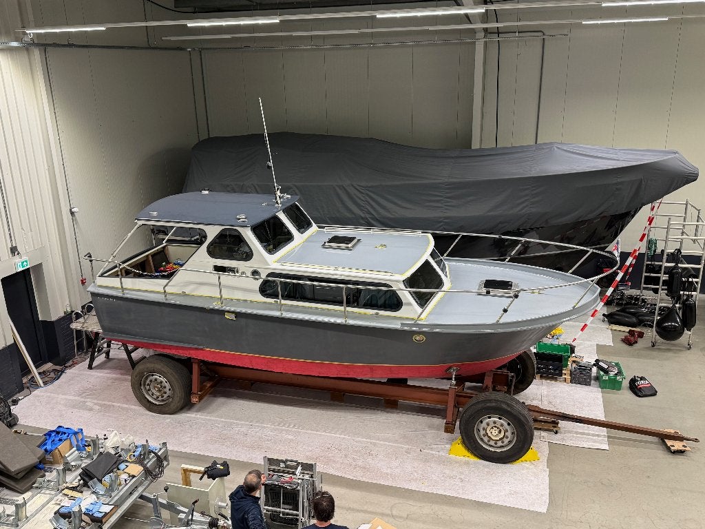 Stofkleed voor een Vedette 37ft cabin comfort line