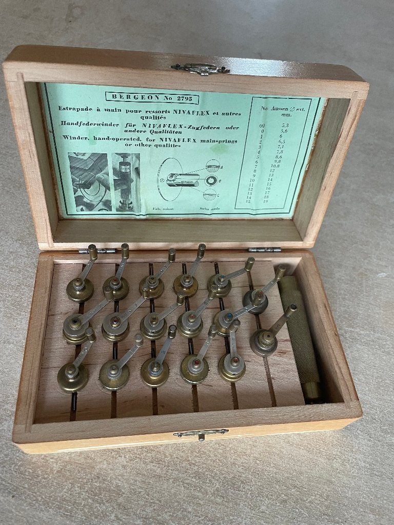 Set Bergeon horloge verenwinders voor horlogemakers., Ophalen