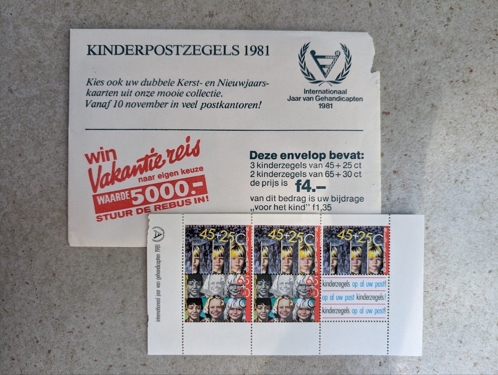 Oude kinderpostzegels vanaf 1981, Postzegels en Munten, Ophalen of Verzenden