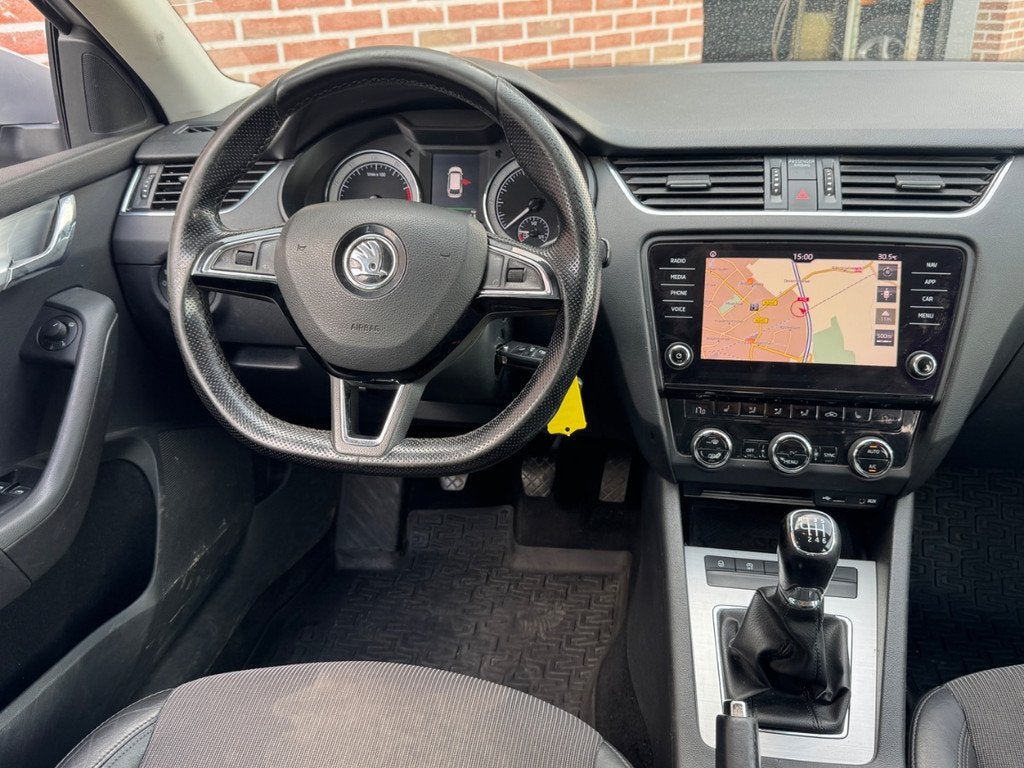 Skoda Octavia Combi 1.0 TSI | Ambition Business | Airco-Ecc, Auto's, Gebruikt, 620 kg, 49 €/maand, Origineel Nederlands
