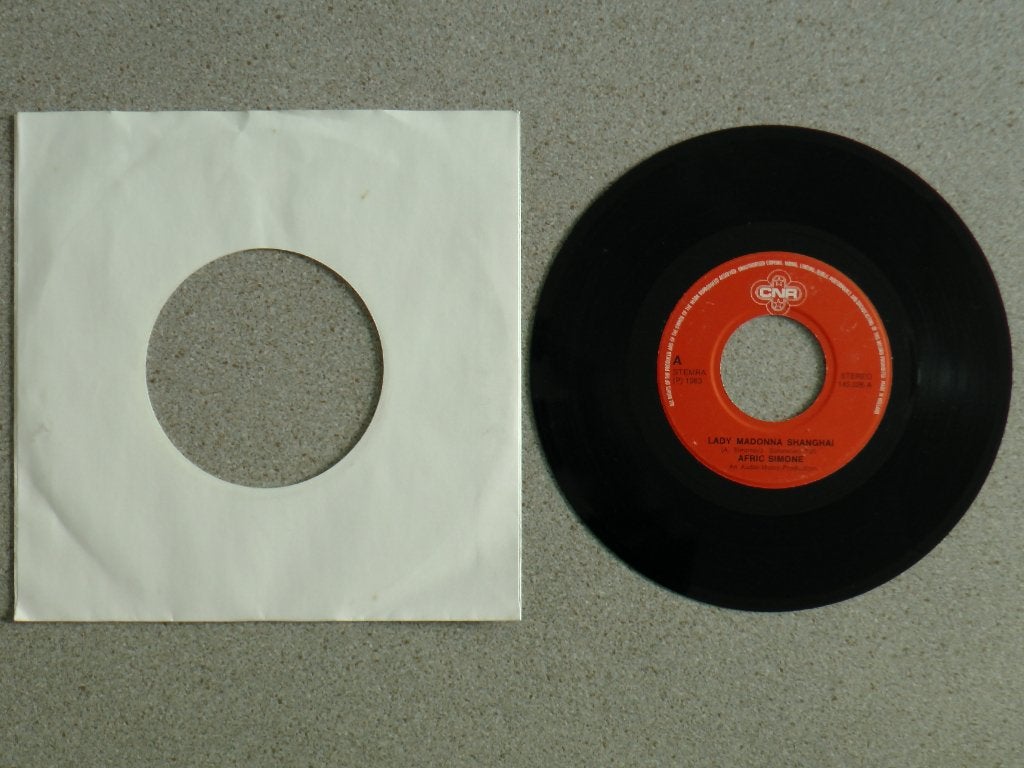 Afric Simone - Lady Madonna Shanghai VINYL SINGLE, Ophalen of Verzenden, Gebruikt, 7 inch, Pop