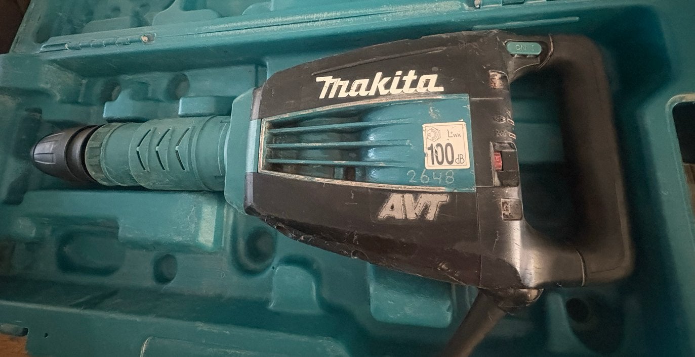 Makita HM1214C breekhamer – SDS-Max, Boor- en/of Breekhamer, Ophalen of Verzenden, Klopboormechanisme, Gebruikt