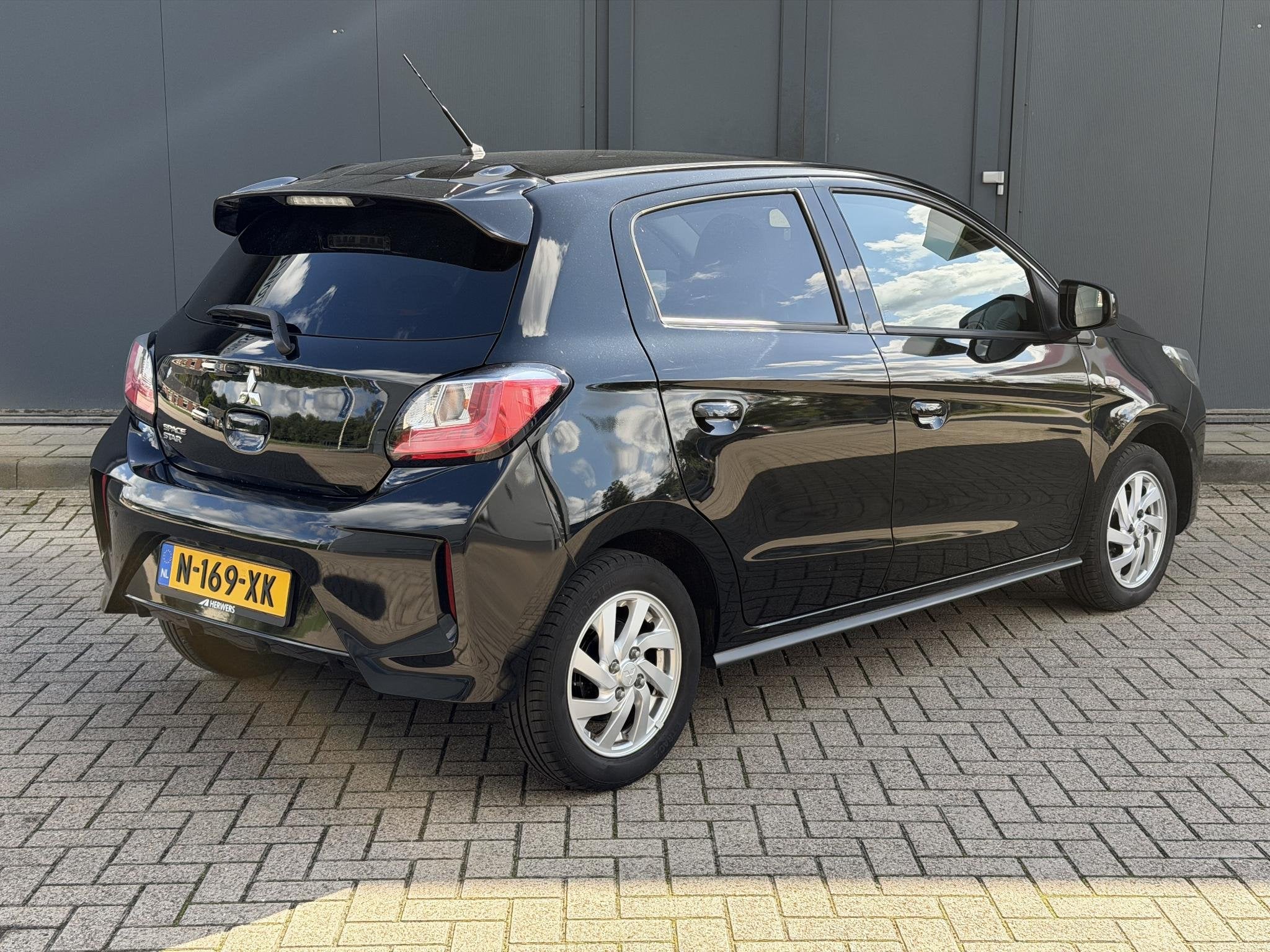 Mitsubishi Space Star 1.2 Intense / 1e Eigenaar / NAP Logisc, Auto's, Stof, Zwart, Origineel Nederlands, Bedrijf