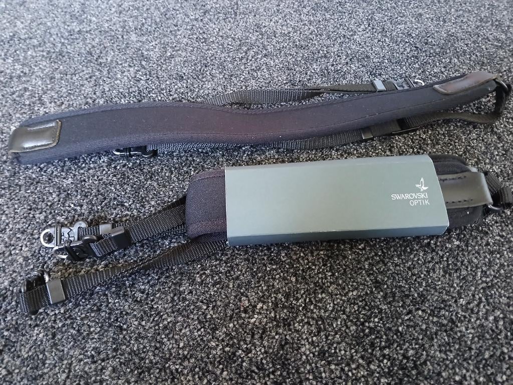 Swarovski telescoop draagriem 2X!, Ophalen of Verzenden