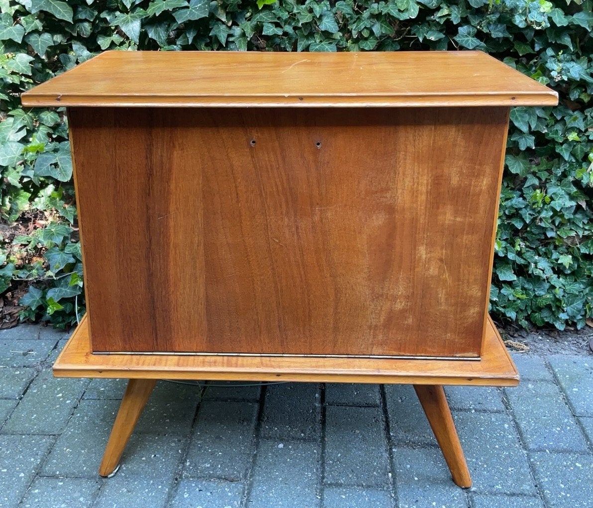 Vintage houten kastje met opbergruimte jaren 60/70., Ophalen