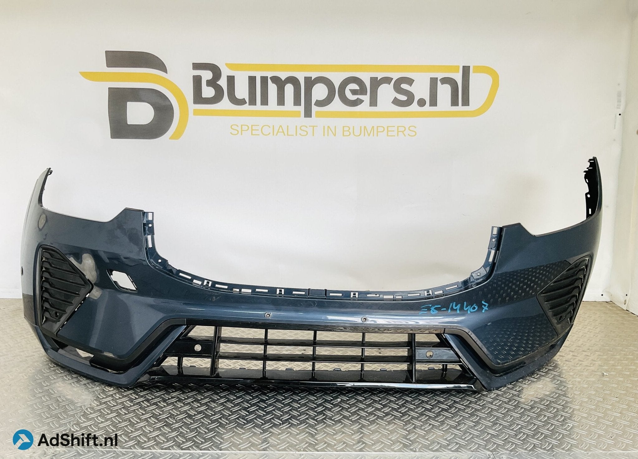 Bumper Volvo XC60 XC-60 R-Design Rdesign Facelift 21- 6xpdc, Bumper