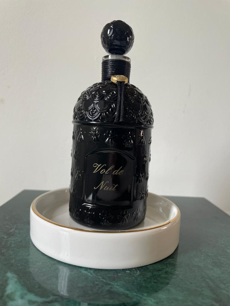Guerlain Vol de Nuit black bee bottle, Sieraden, Tassen en Uiterlijk, Uiterlijk | Parfum, Ophalen of Verzenden
