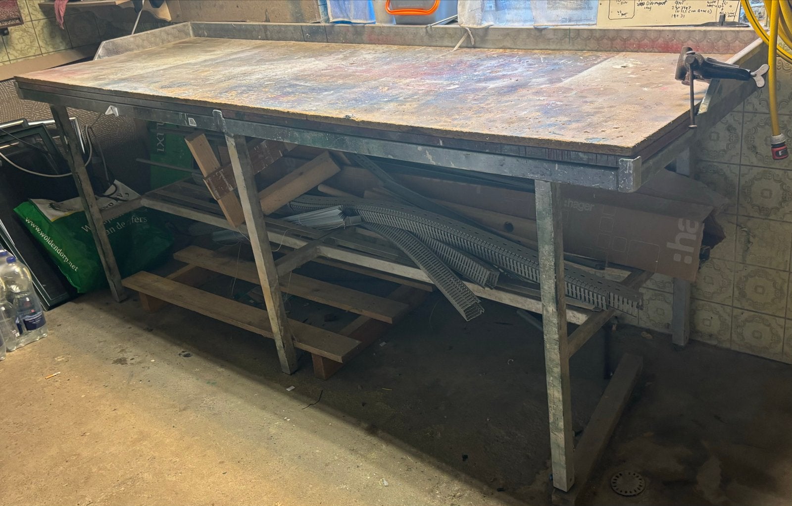 T.E.A.B Robuuste werkbank met metalen frame, Ophalen, Gebruikt, 170 cm of meer
