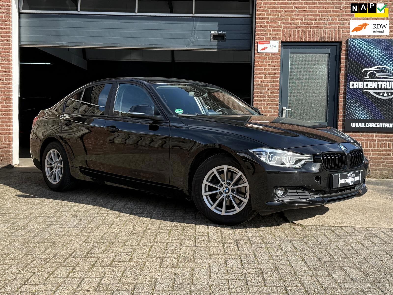 BMW 3-serie 320i, Auto's, BMW, Automaat, 1998 cc, Achterwielaandrijving, Euro 6