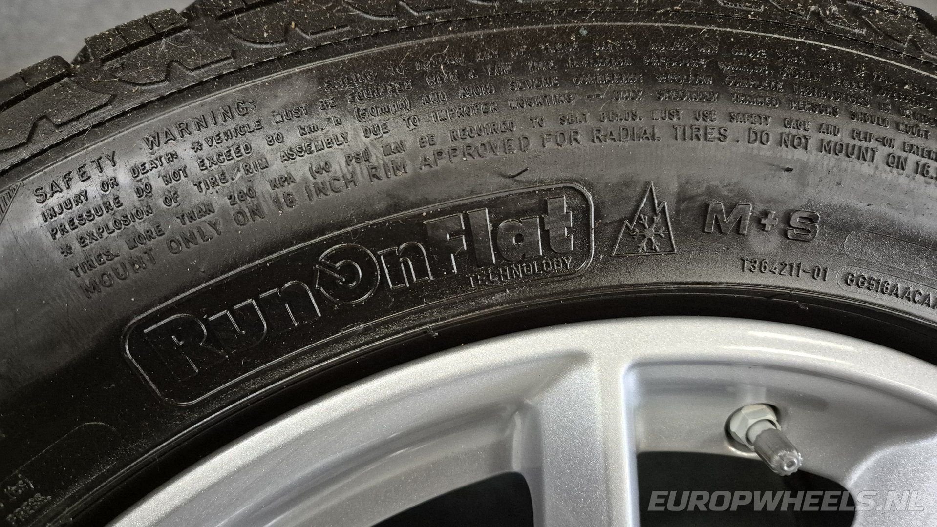 16 inch BMW F45 F46 velgen Goodyear winter Styling 471, Gebruikt, -, Banden en Velgen, -