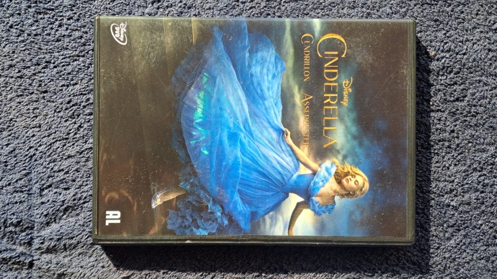 Cinderella, Alle leeftijden, Ophalen of Verzenden, Zo goed als nieuw