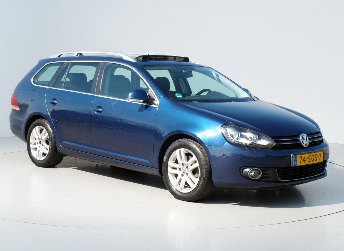 Volkswagen Golf Variant 1.2 TSI Highline BlueMoti|Pano|Xenon, Voorwielaandrijving, Euro 5, Gebruikt, 680 kg